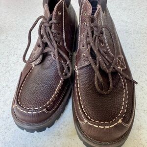 Men's Brown Leather Chukka Boots